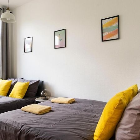 Central +3Br +Big Living Room Next To U-Station Берлин Екстериор снимка