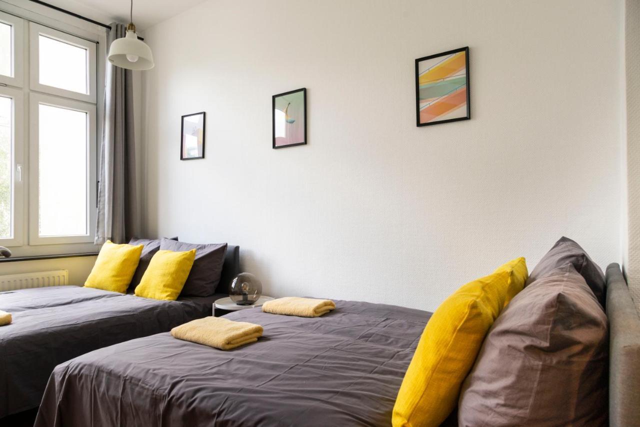 Central +3Br +Big Living Room Next To U-Station Берлин Екстериор снимка