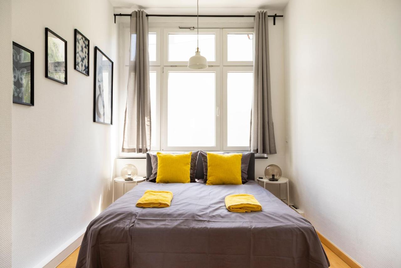 Central +3Br +Big Living Room Next To U-Station Берлин Екстериор снимка