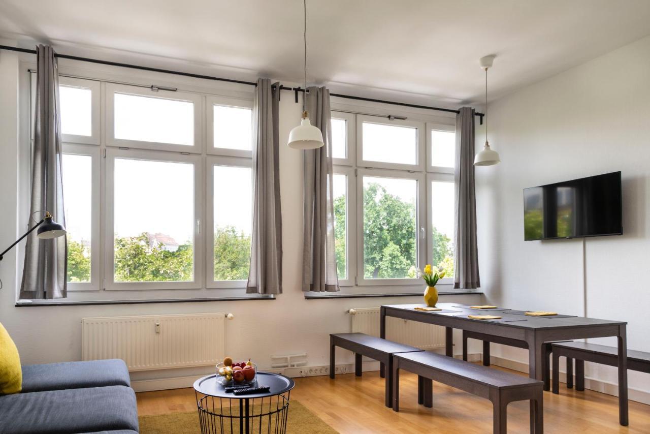 Central +3Br +Big Living Room Next To U-Station Берлин Екстериор снимка